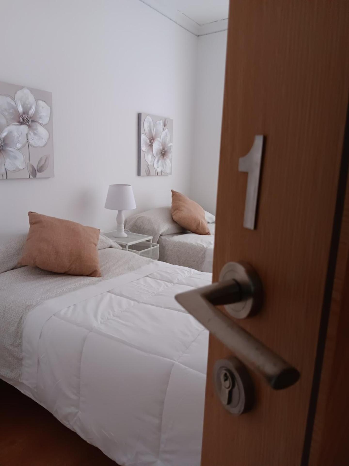 Apartamento Familiar Centro Historico Plaza Ayuntamiento "Ciutat Vella" Valencia Luaran gambar